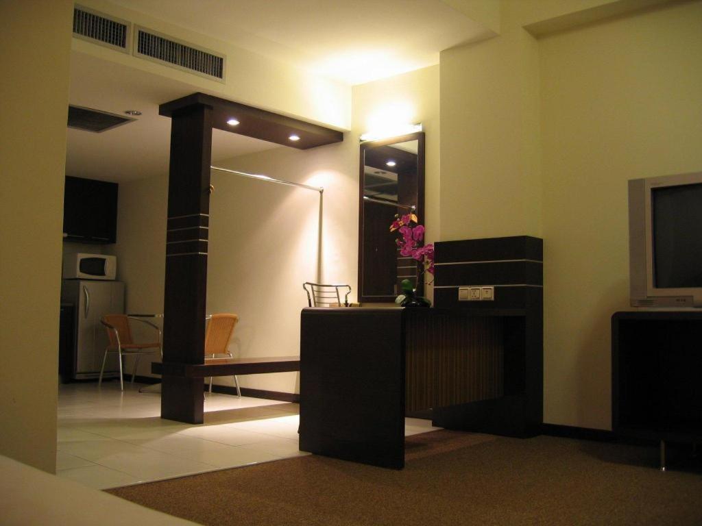 Ritz Garden Hotel Ипох Экстерьер фото