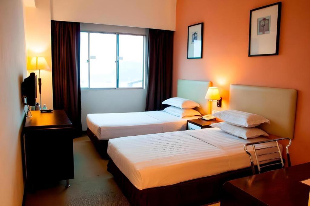 Ritz Garden Hotel Ипох Экстерьер фото