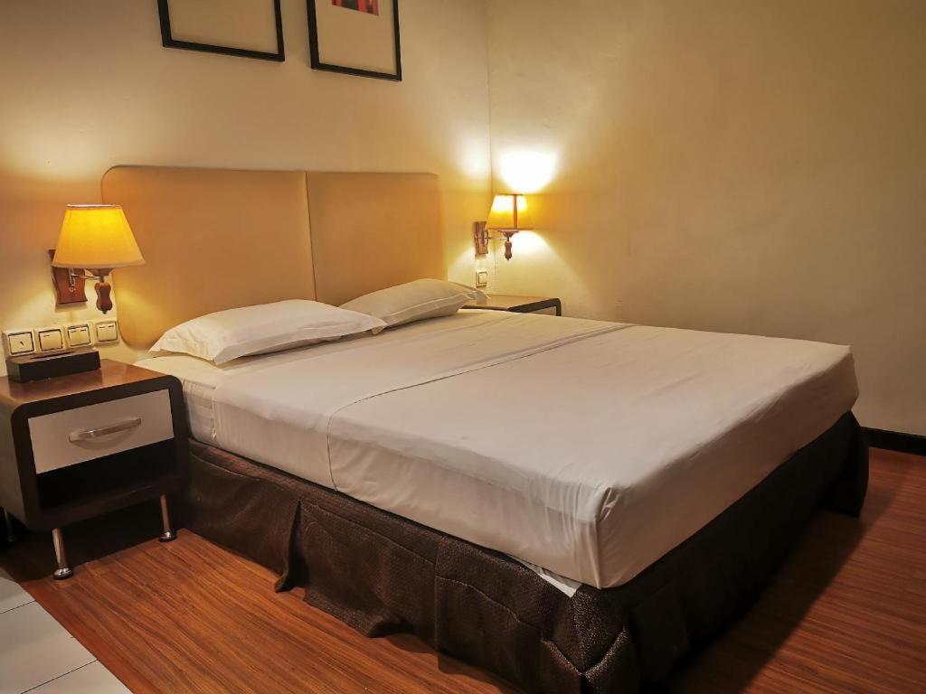 Ritz Garden Hotel Ипох Экстерьер фото